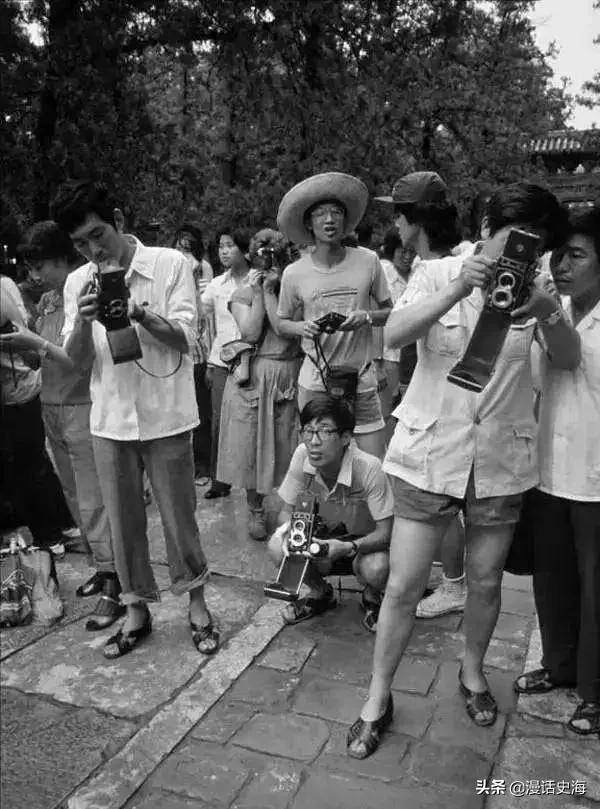 历史老照片：北京珍贵老照片，没想到80年代的北京是这样子