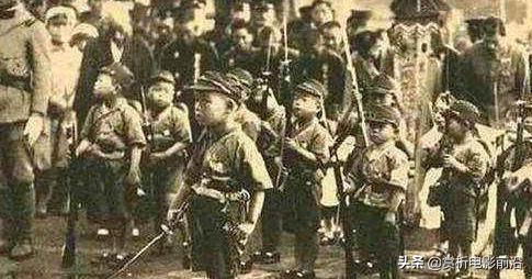 日本鬼子进村：图2是日本的童子军，图5是鬼子进入南京城