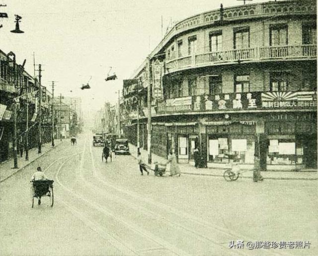 历史的记忆！1938年4月上海吴淞路的一天，当时被日本占领