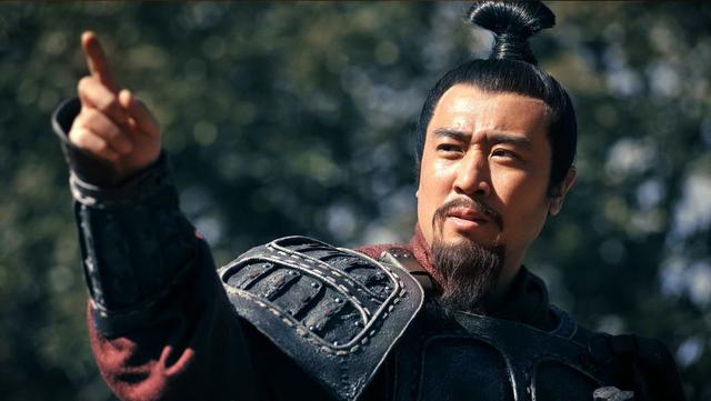 《三国演义》是用老子的思想来诠释刘备的？