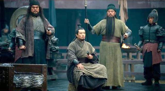 《三国演义》是用老子的思想来诠释刘备的？