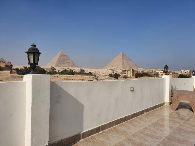金字塔内部到底长什么样？我自驾穷游，从中国到埃及，带你去看看
