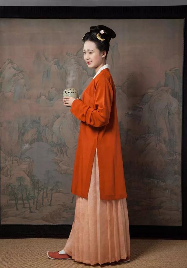 沈从文 | 中国古人的穿衣美学