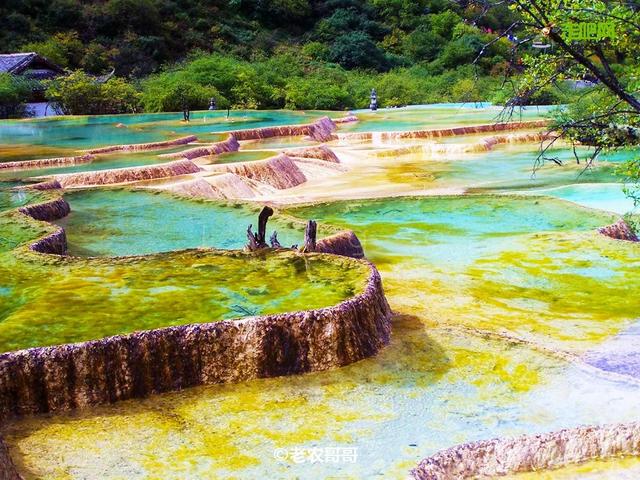 媲美九寨沟的“仙界圣地”！都是因水而美，但是它却美得别具一格