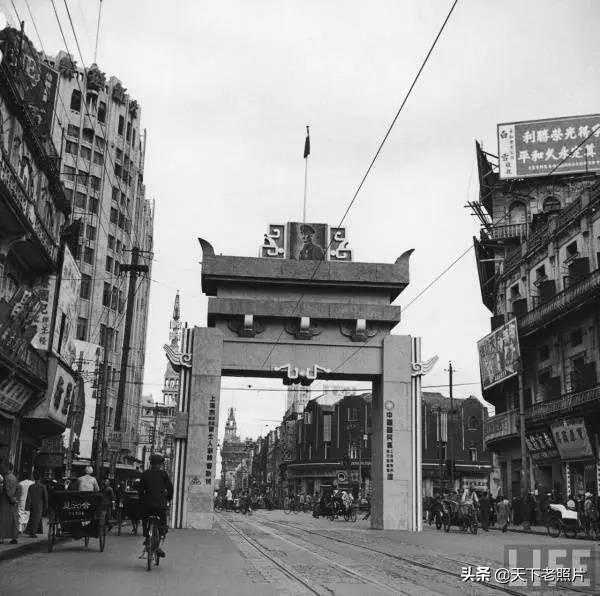 1945年刚刚光复后的上海 繁华复现喜悦处处洋溢