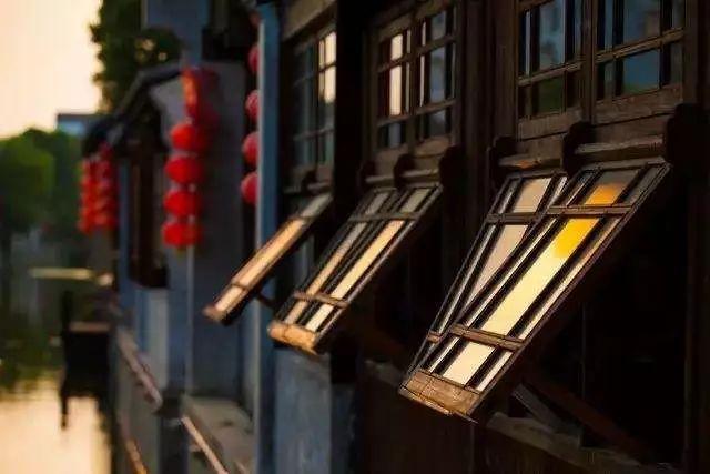 西塘的美，是历史沉淀下来的优雅和静谧