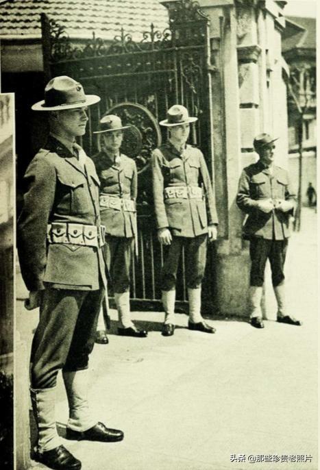 1938年上海租界里的外国军队老照片，他们保护了40万难民