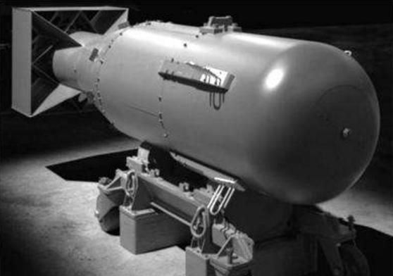 德国最早发现核裂变原理，并且率先研制核武器，为何却输给了美国
