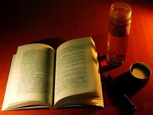 一茶、一书、一知己
