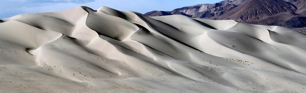 科学家发现沙丘可以彼此“交流”，难道沙子也是一种生命？