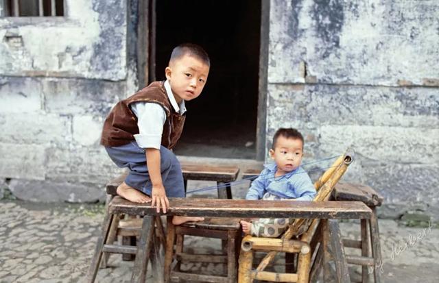 1978年中国人的日常：赚的不多，但是生活幸福