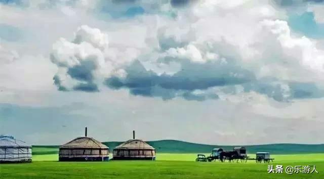 都说西藏是离天堂最近的地方，新疆则是真正的天堂