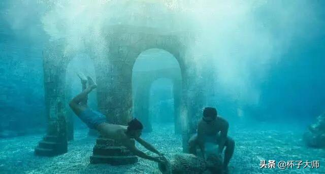 海底突然出现神秘“水下宫殿”，人类警钟已敲响，听听专家怎么说