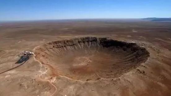 世界上最大的五个陨石坑，你绝对想象不到它们有多大