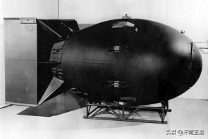 胖子辐射半径12千米，投放到爆炸仅45秒，美军飞机是如何逃生的