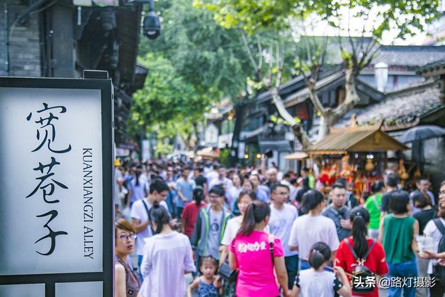 中国最值得去的8条老街，有酒有故事，有花有风情，你去过几个？