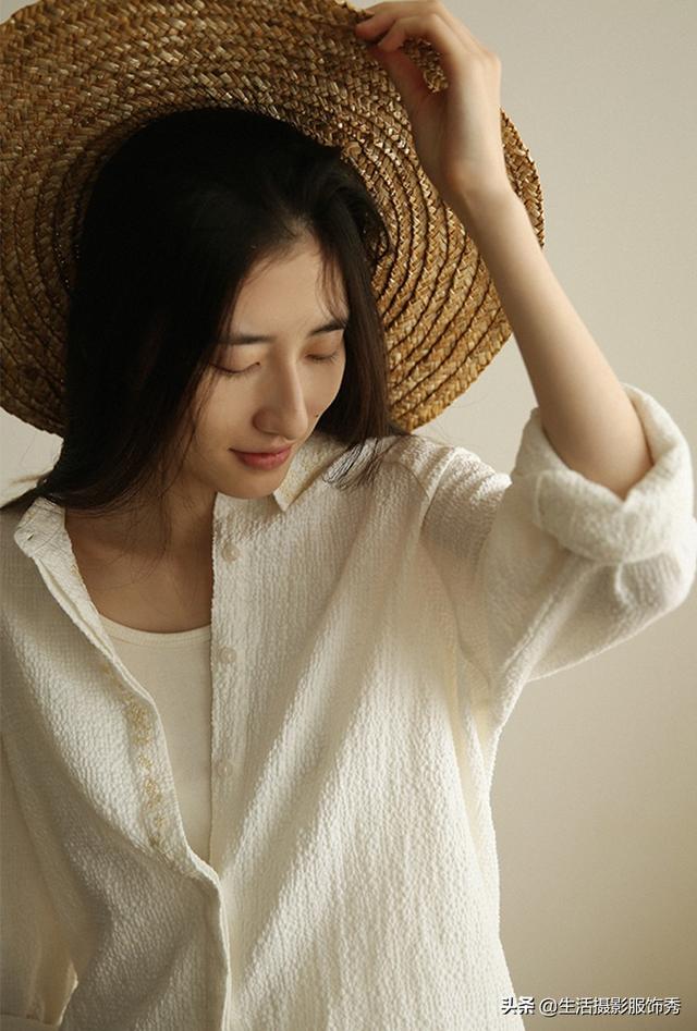 茶语静心：棉麻绣花与条纹文艺长袖衬衫，犹如初见的阳光