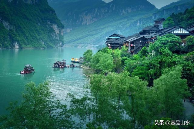 中国最美的15个安静古村镇