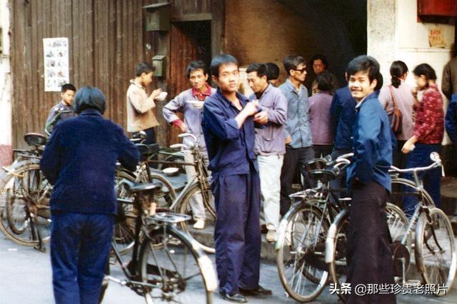 一组70年代的广州老照片，老广州才会有的记忆