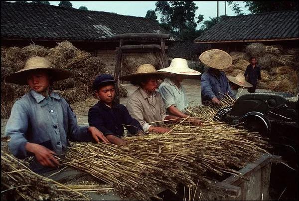 日本人拍摄的1980年中国农村生活：朴实无华，第九张很难看到