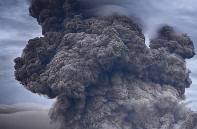休眠超过7万年，黄石火山有可能喷发，第二大全球灾难事件？