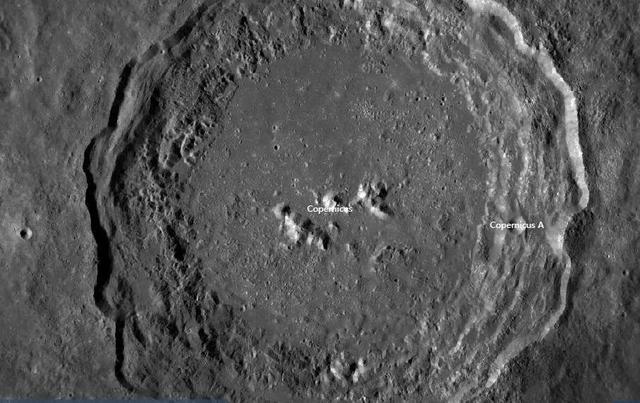 在灰色月球照片中，科学家发现不寻常地形，找到月球形成线索-爱读书