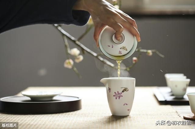 谷雨节气谷雨茶：诗写梅蓊月，茶煎谷雨春