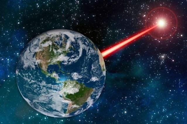 NASA接收到一个求救信号，距地球5万光年，第四宇宙正在发生爆炸