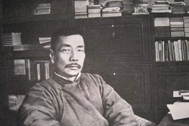 金庸如此评价鲁迅：他是中华民族中一位了不起的大人物