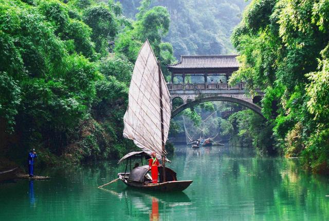 江南美好，景色如画的三峡人家，巴楚文化淋漓尽致地呈现出来