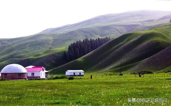 穿越塔克拉玛干沙漠：一条苍茫的老国道，惊艳了四季