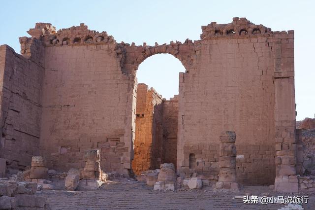 中东充满传奇的古城，掩藏在沙漠之中，曾经为中西方商路的中心