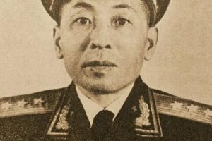厦门战役，班长俘虏蒋军师长，周志坚批示：官升两级