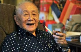 82岁范曾与96岁黄永玉的江湖恩怨，谁赢了？