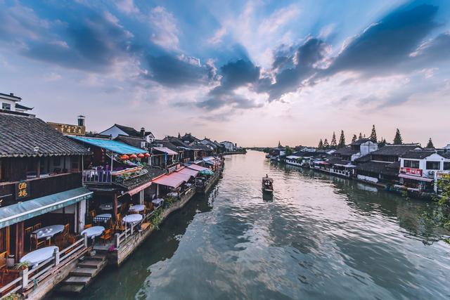 国内零差评古镇，游客增多却取消收费，被称为上海的威尼斯