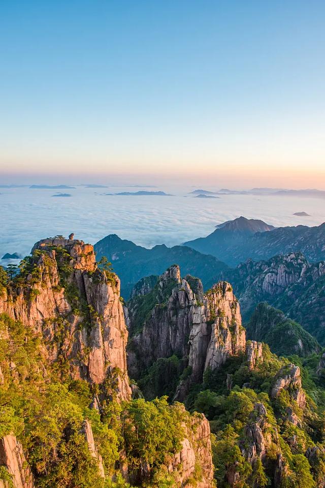 中国最美的十大名山，个个风景一绝，你爬过几座？