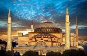 百年U型弯：曾经彻底世俗化的土耳其为何再次伊斯兰化？