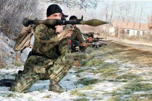 科索沃战争中，南联盟为何能在轰炸下，保存绝大部分军事力量