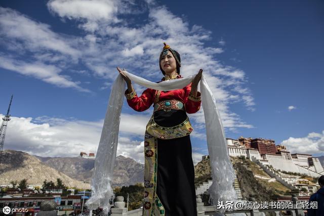 《西藏往事》：爱从来不需要语言，藏族女孩白人飞行员的生死情缘