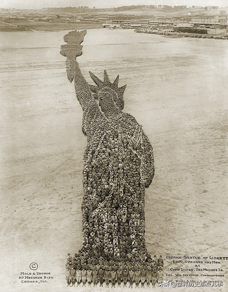 一战美国宣传神器：几万人列队组成图案，摄影师20米高空拍照