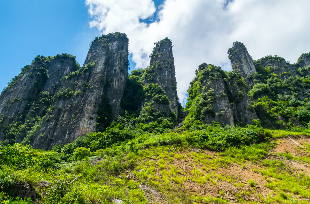 舟行三峡，穿越峡谷，看尽壮丽山河