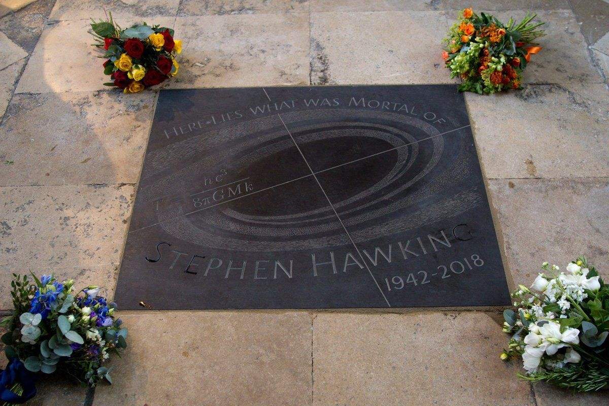 霍金一生都在寻找它——能让霍金获得诺贝尔奖的神秘天体