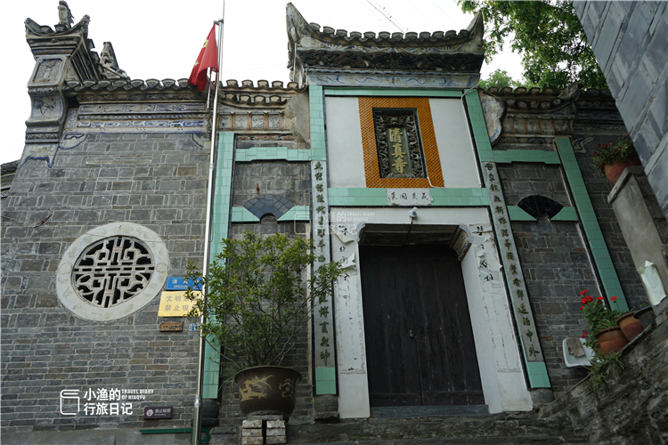 陕西最值得一去的秘境古镇，繁华过后的原始之美，时光为它凝固