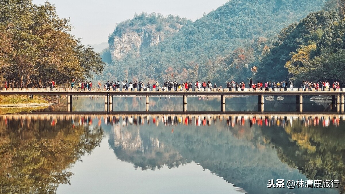 中国仙都：自带仙气的景区，一不小心就美成了武侠剧