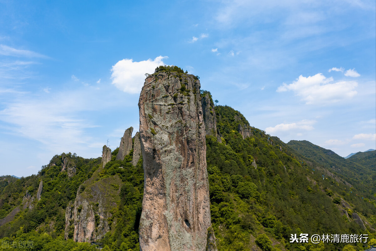 中国仙都：自带仙气的景区，一不小心就美成了武侠剧