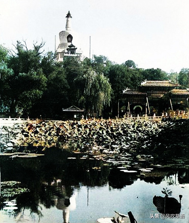 老照片：1930年代的北京紫禁城、太庙和北海