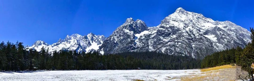 川西绝美的三条自驾路线，雪山彩林湖泊，涵盖了无数美景