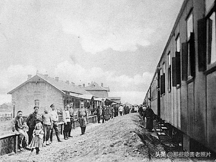 老照片：1874年的中国铁路，跟你想象的一样吗？