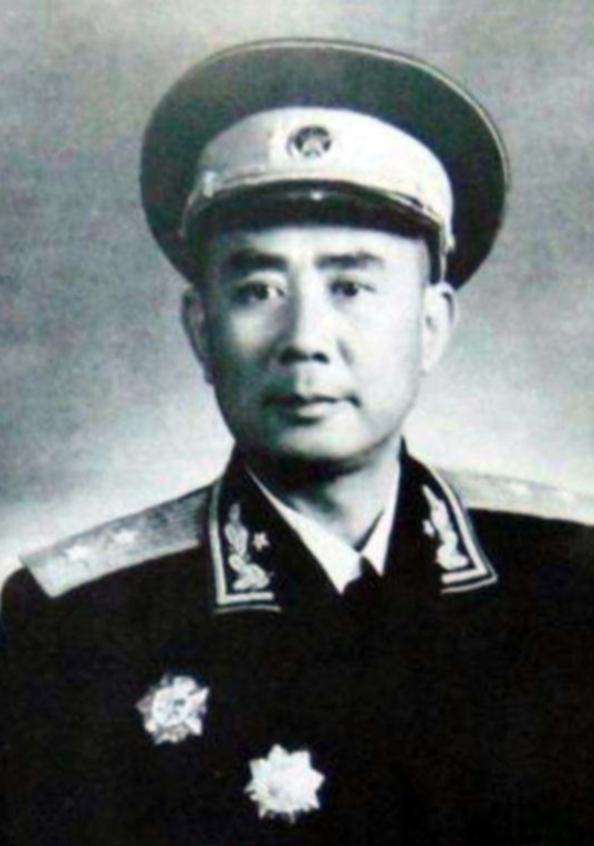 谭甫仁：本是国军俘虏，终成开国中将，60岁时牺牲于歹徒的暗杀