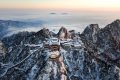 雪后老君山，雪白云流催心眠